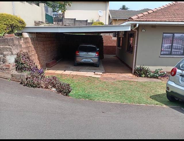 3 BEDROOM HOUSE FOR SALE IN BLUFF